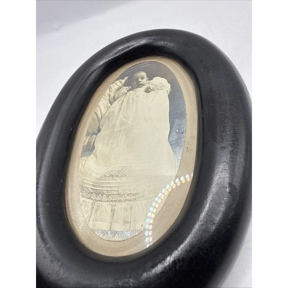 Antique Oval Picture Frame Black Wood Glass Vintage Baby Portrait